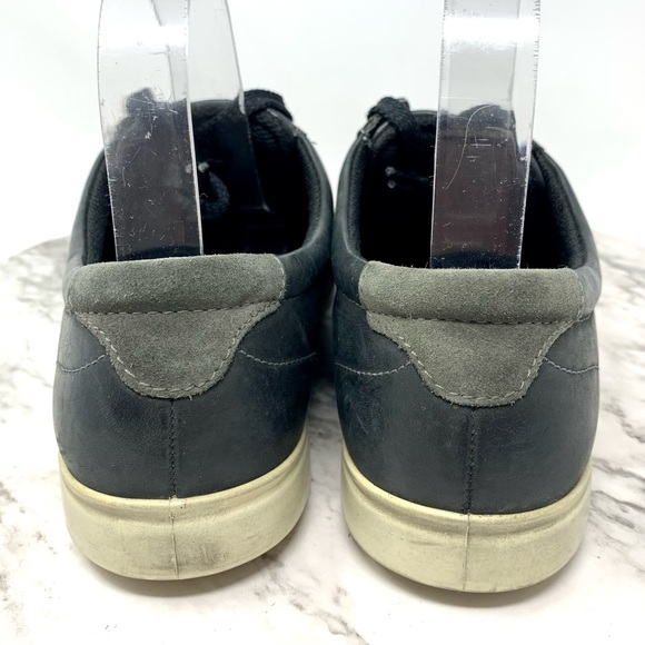 Ecco Soft Leather Low Top Comfort Sneaker Black Charcoal Gray 8-8.5 Casual - Picture 5 of 12